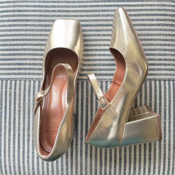 ASOS Shoes - 🆕 9 ASOS Design Selene Gold Metallic Mary Jane Chunky Square Heel NWT
